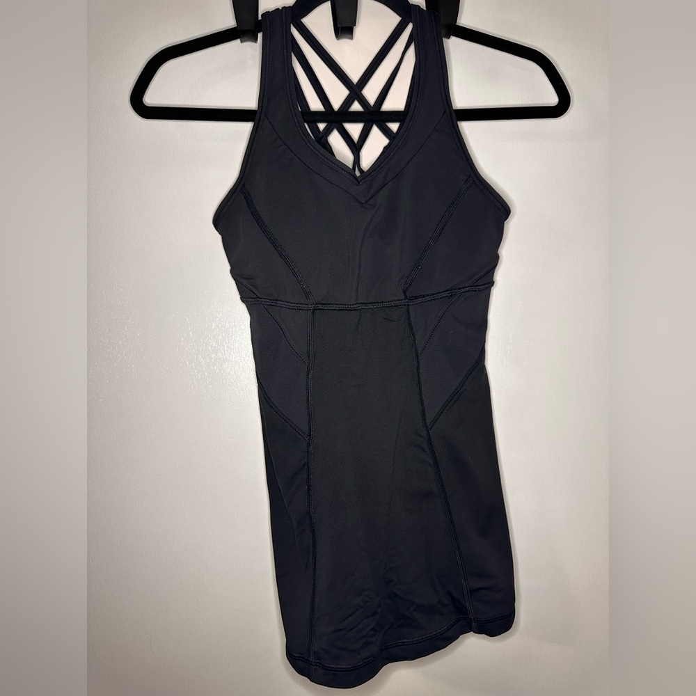 Lululemon tank top